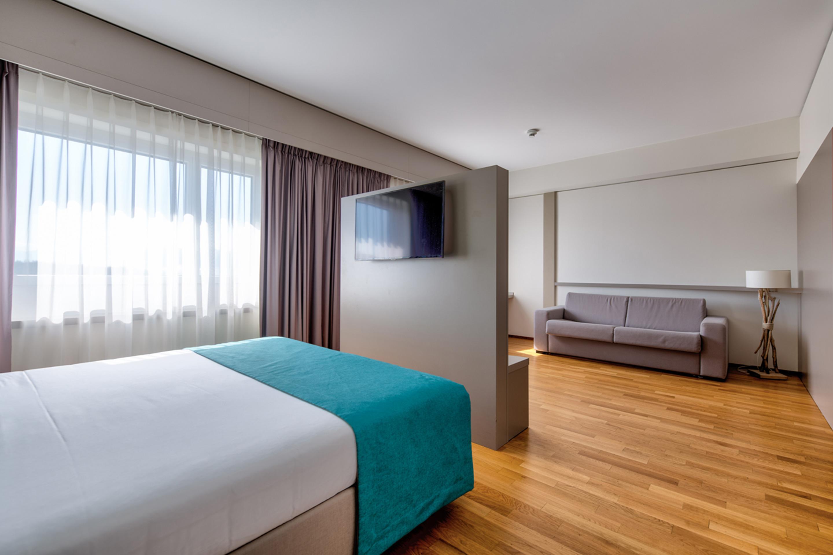 Aquatis Hotel Лозана Екстериор снимка